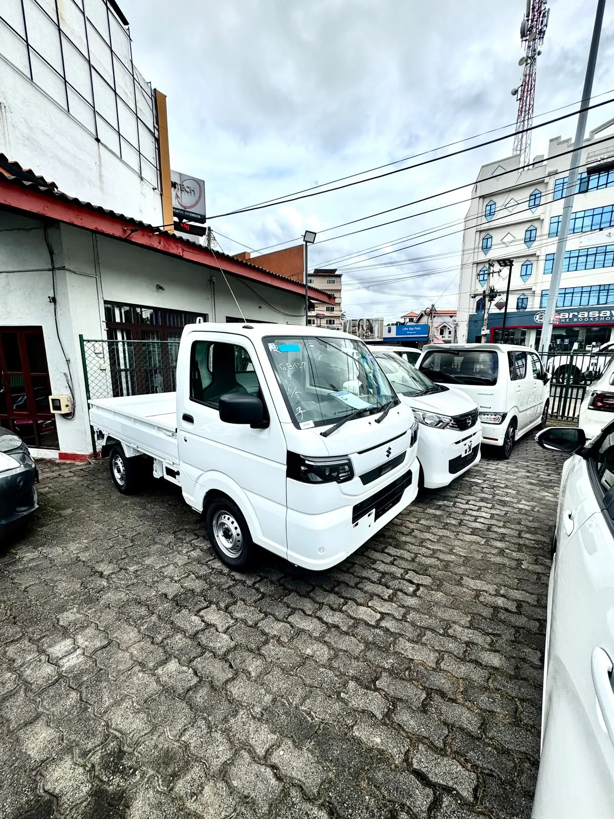 SUZUKI CARRY TRUCK