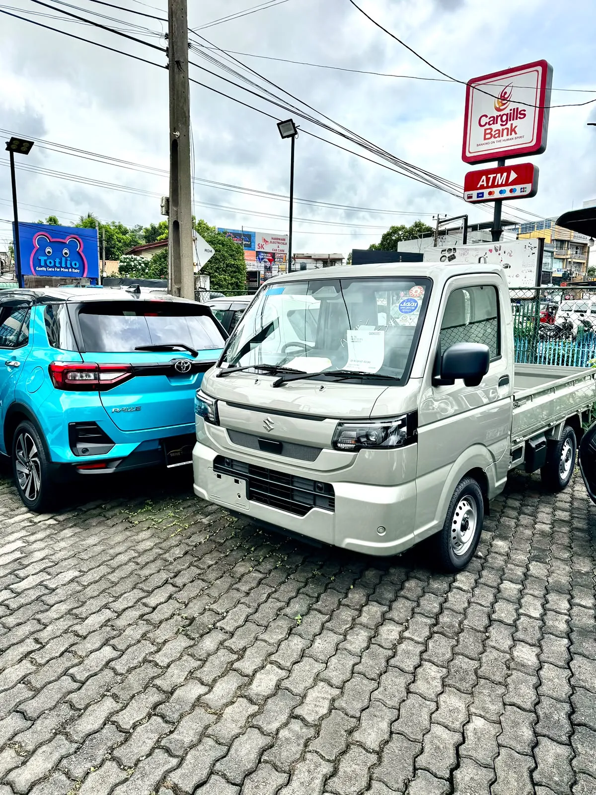 SUZUKI CARRY TRUCK